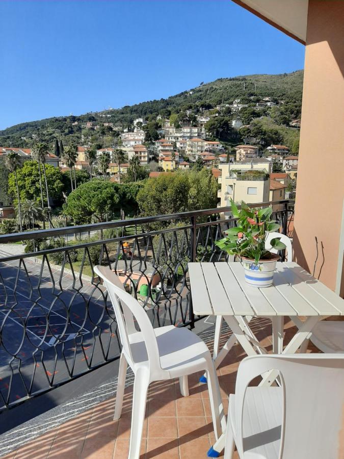 Apartament Nel Blu Marina dʼMarina dʼAndora Zewnętrze zdjęcie